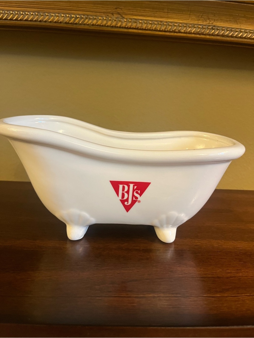 2024 BJs Brewhouse Promo Glass Bathtub Lucky Ducky Drink Cup Dish Collectible